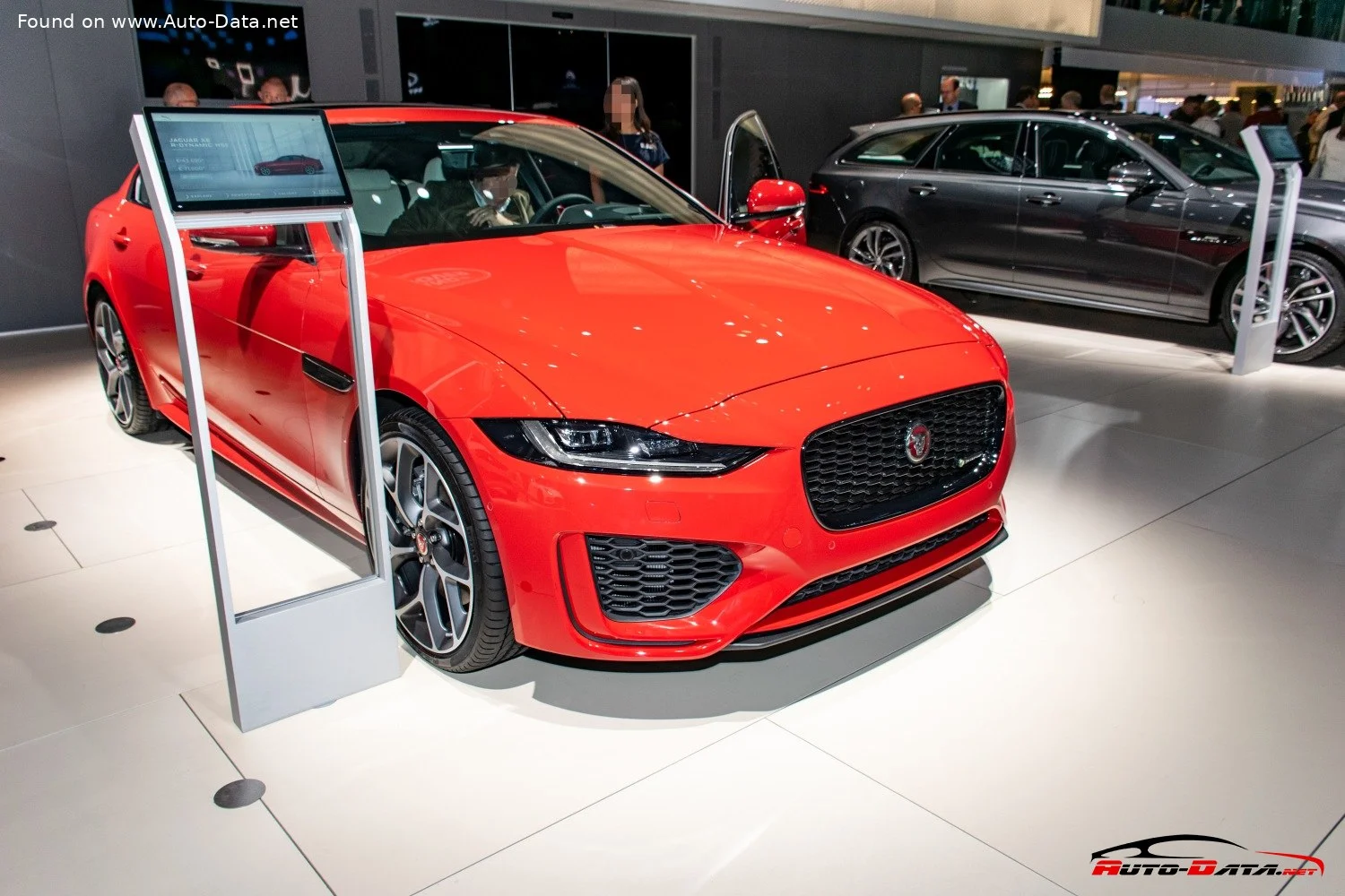 Jaguar XE Jaguar XE (X760, facelift 2019)