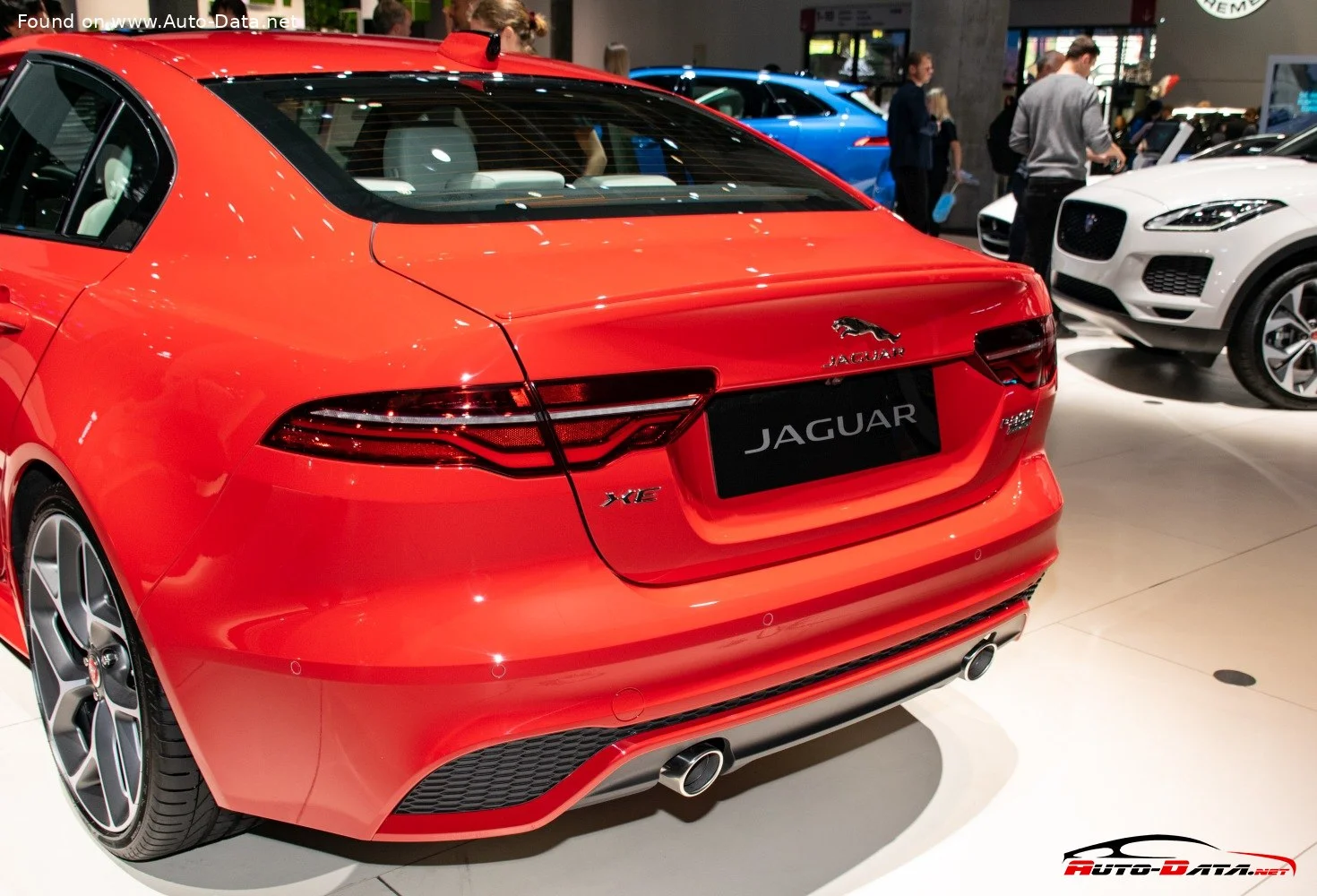 Jaguar XE D180 (180 Hp) Automatic2019 - 2020 thumbnail 5