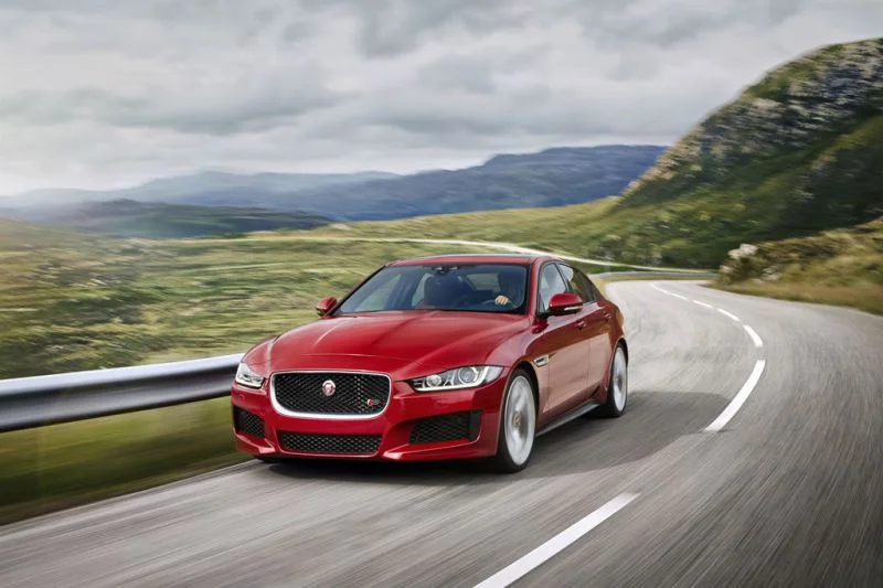 Jaguar XE Jaguar XE (X760)
