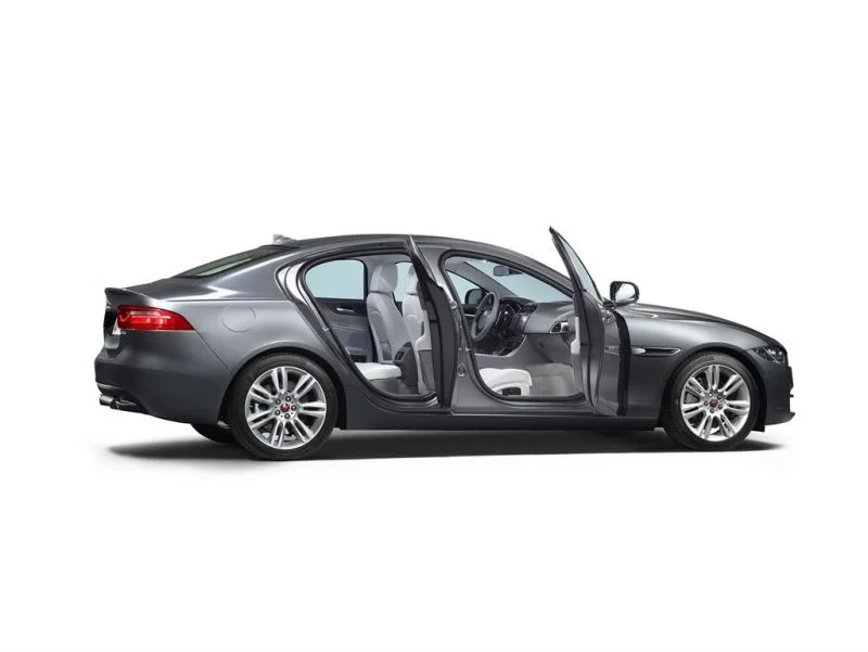 Jaguar XE 2.0 (200 Hp) Automatic2015 - 2017 thumbnail 6