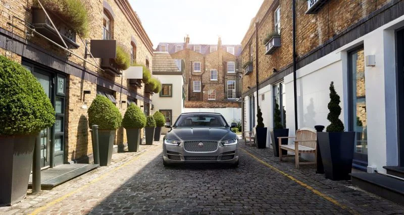 Jaguar XE 2.0 (200 Hp) Automatic2015 - 2017 thumbnail 10
