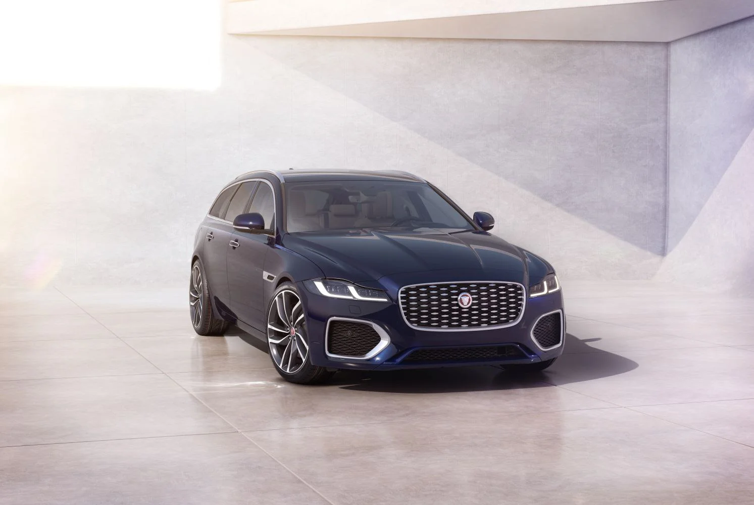 Jaguar XF modeli