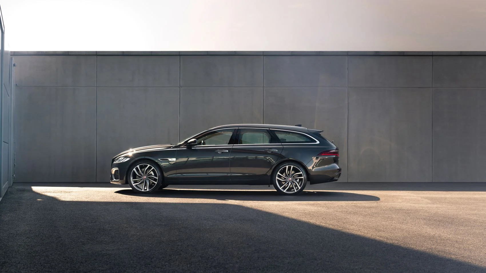 Jaguar XF 2.0d (204 Hp) Mild Hybrid Automatic2020 - 2024 thumbnail 13