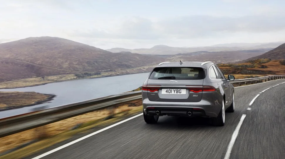 Jaguar XF 2.0 (250 Hp) Automatic2015 - 2018 thumbnail 15