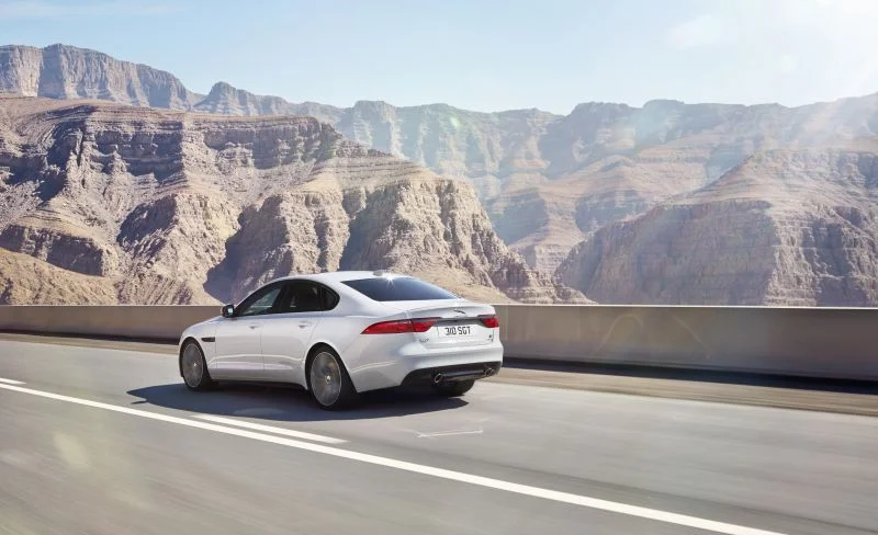 Jaguar XF 2.0 (200 Hp) Automatic2017 - 2018 thumbnail 13