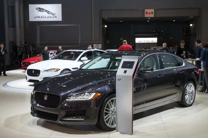 Jaguar XF 2.0 (200 Hp) Automatic2017 - 2018 thumbnail 16
