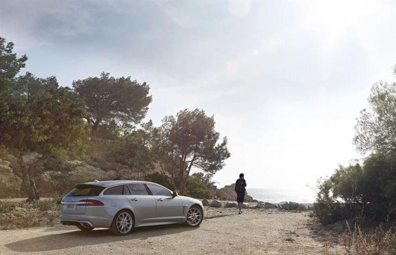 Jaguar XF 2.2d (163 Hp) Automatic2012 - 2015 thumbnail 12