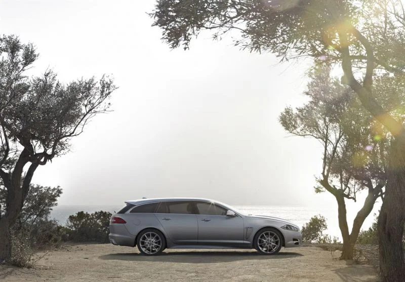 Jaguar XF 2.2d (163 Hp) Automatic2012 - 2015 thumbnail 13