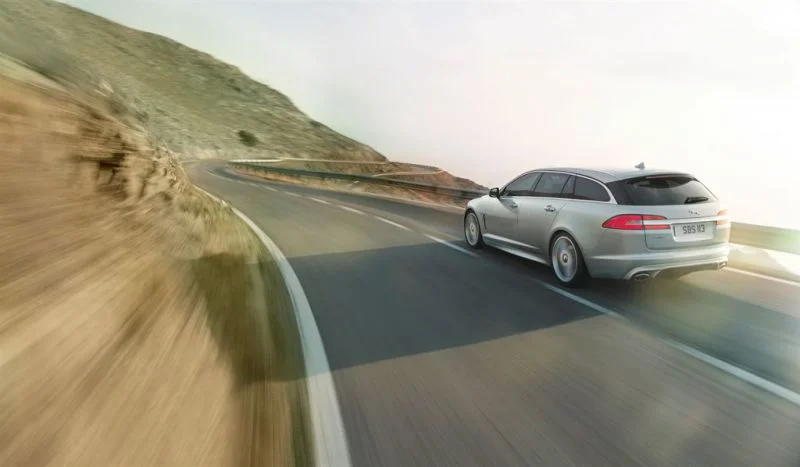 Jaguar XF 2.2d (163 Hp) Automatic2012 - 2015 thumbnail 5