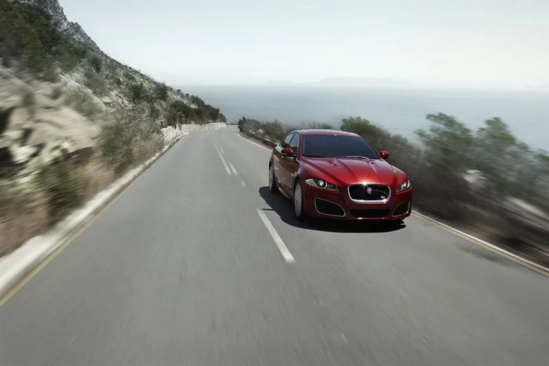 Jaguar XF 2.0 (240 Hp) Automatic2012 - 2015 thumbnail 9