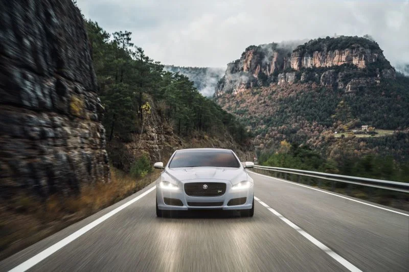 Jaguar XJ 2.0 (240 Hp) Automatic2015 - 2018 thumbnail 6