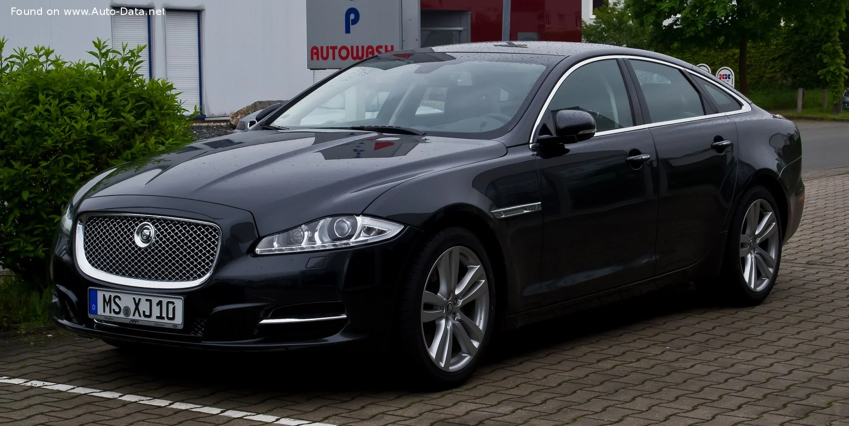 Jaguar XJ 2.0 (240 Hp) Automatic2012 - 2015 - 1