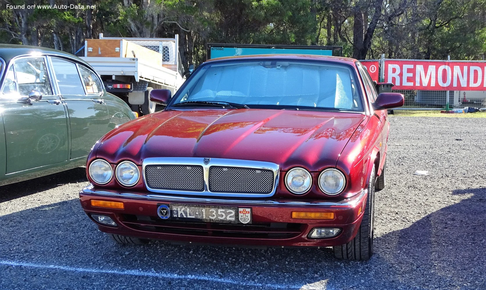Jaguar XJ 3.2 V8 32V (237 Hp) Automatic1997 - 2003 thumbnail 7