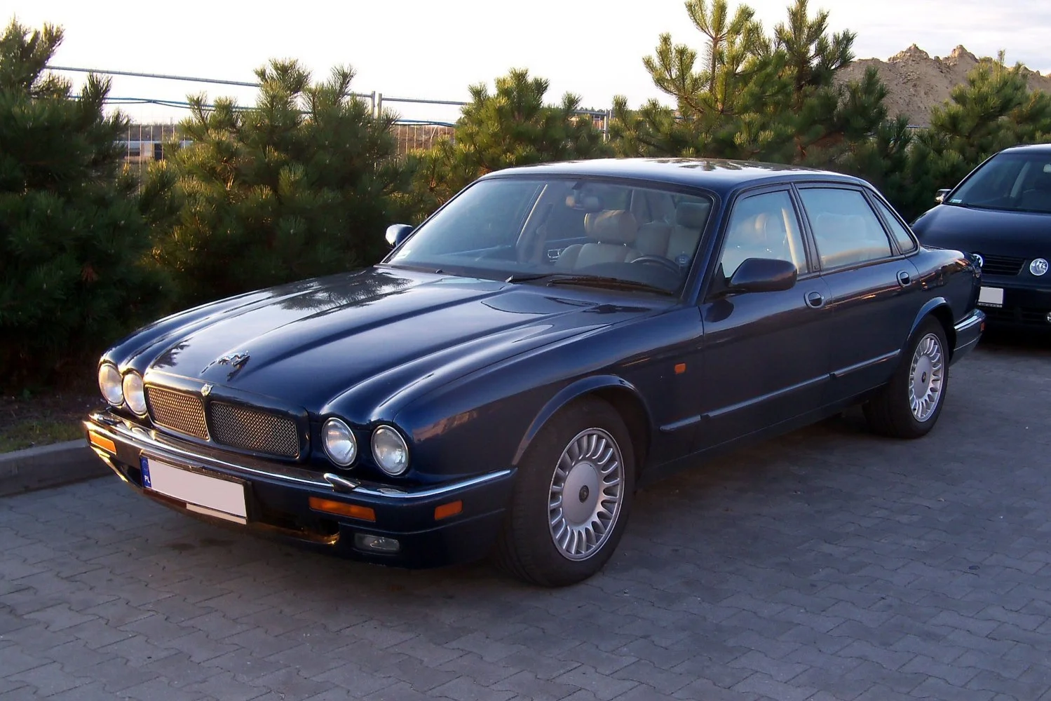 Jaguar XJ 3.2 24V Classic (211 Hp)1994 - 1997 thumbnail 3