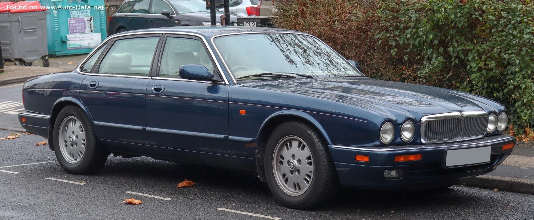Jaguar XJ 3.2 24V Classic (211 Hp)1994 - 1997 thumbnail 5