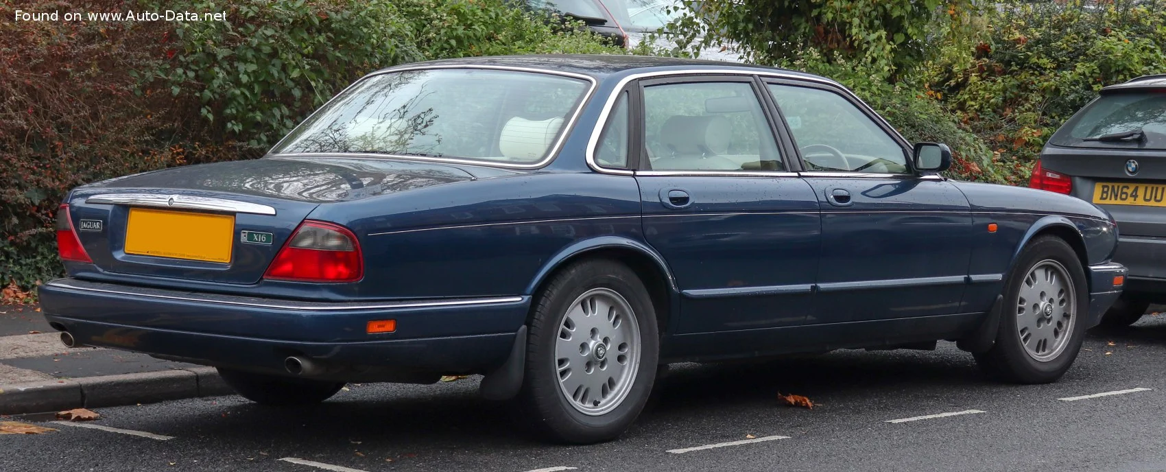 Jaguar XJ 3.2 24V Classic (211 Hp)1994 - 1997 thumbnail 6