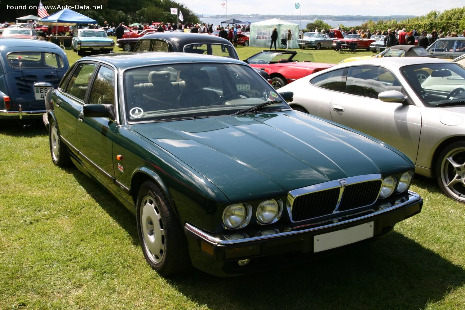 Jaguar XJ 6.0 V12 (311 Hp)1993 - 1994 thumbnail 3