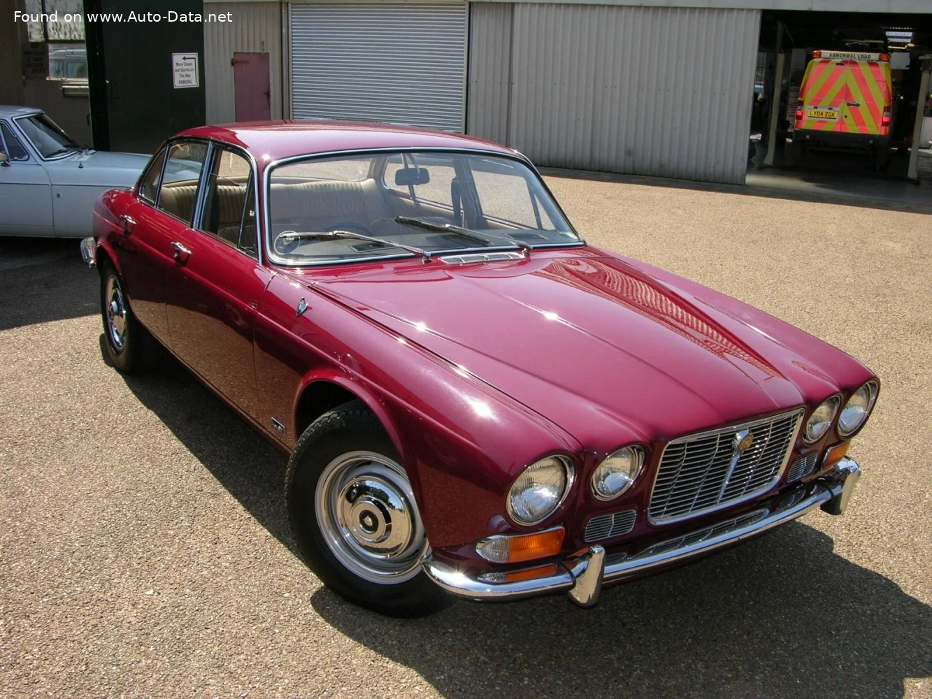 Jaguar XJ 12 5.3 (253 Hp)1973 - 1976 - 1