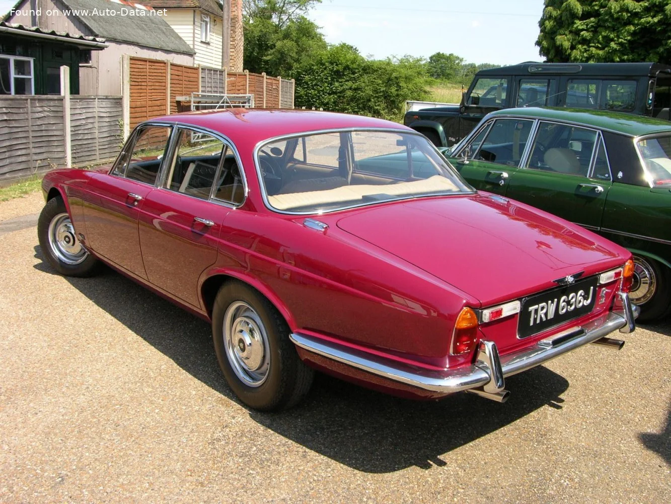 Jaguar XJ 12 5.3 (253 Hp)1973 - 1976 thumbnail 2