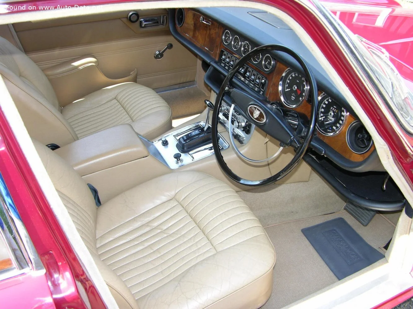 Jaguar XJ 12 5.3 (253 Hp)1973 - 1976 thumbnail 3