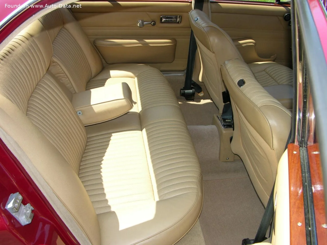 Jaguar XJ 12 5.3 (253 Hp)1973 - 1976 thumbnail 4