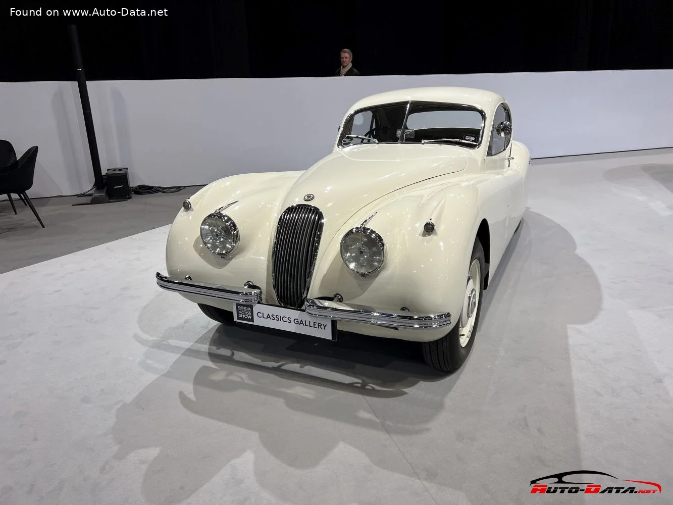 Jaguar XK120 Jaguar XK120 - 1
