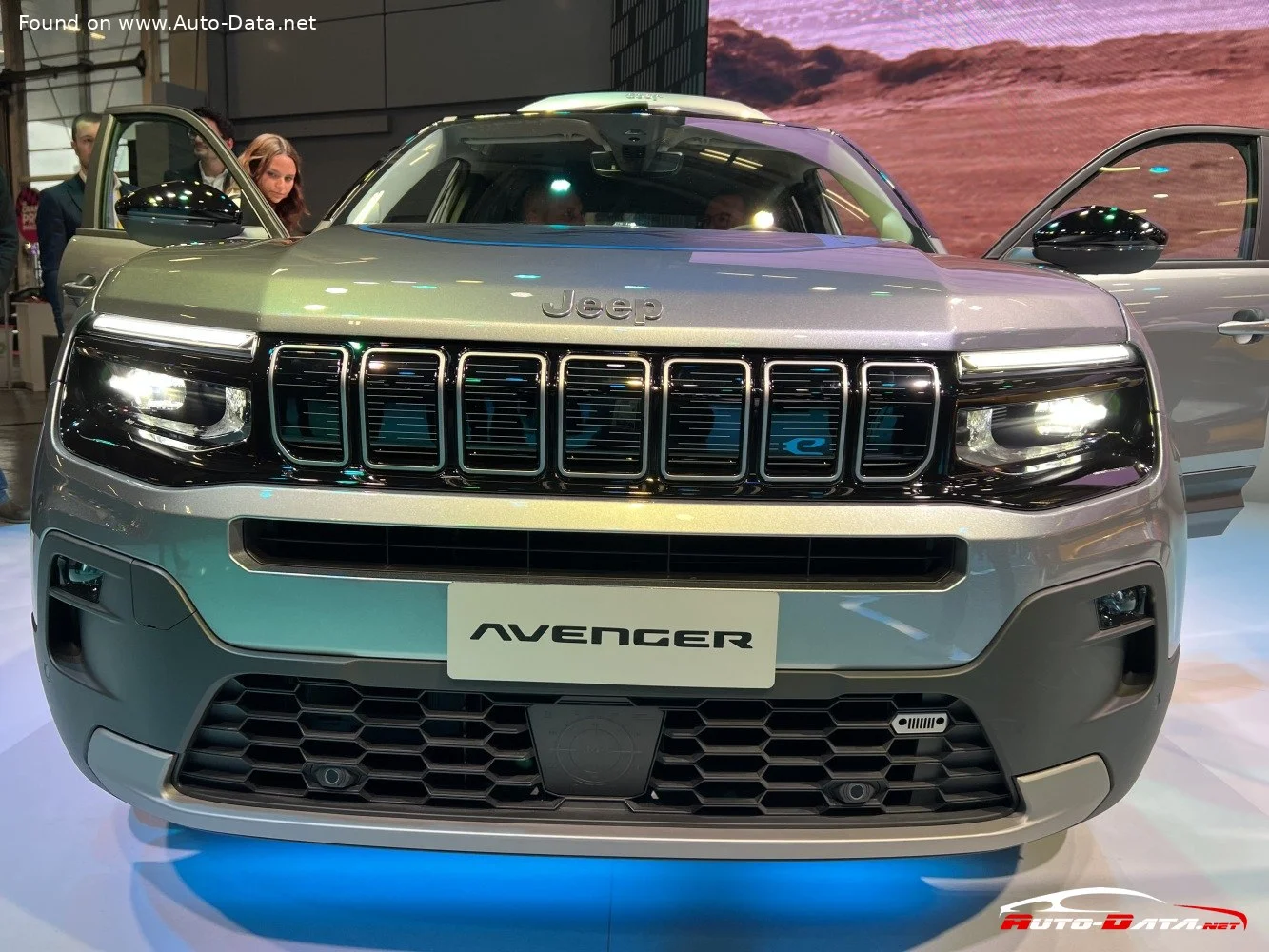 Jeep Avenger 1.2 (100 Hp) e-Hybrid e-DCS2023 - 2025 thumbnail 14