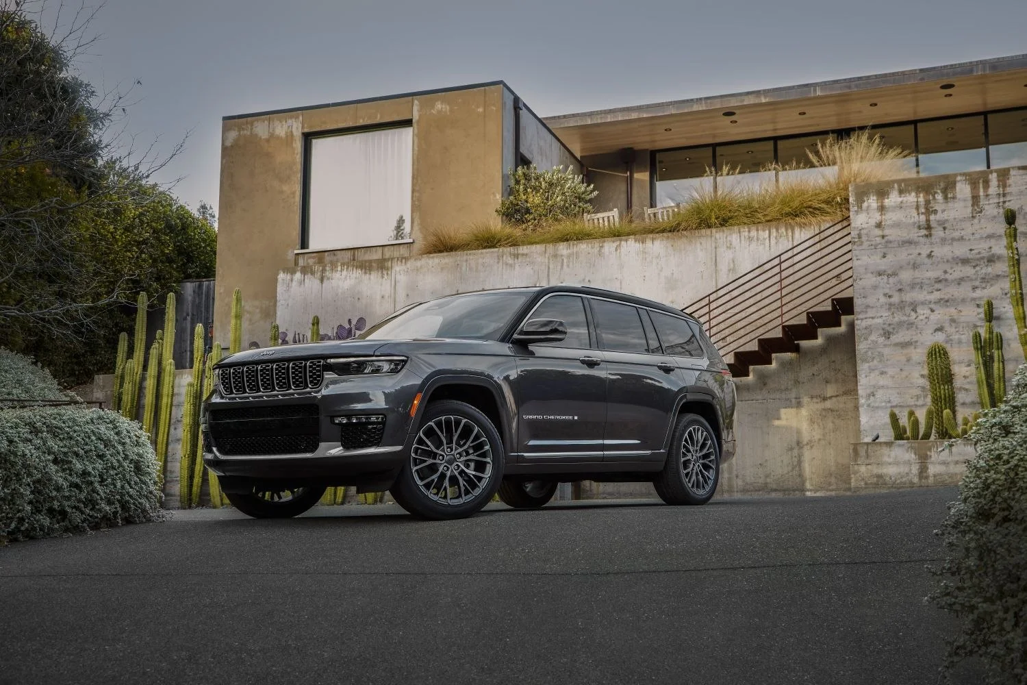 Jeep Grand Cherokee 3.6 V6 Pentastar (290 Hp) 4x4 TorqueFlite2021 - - 1