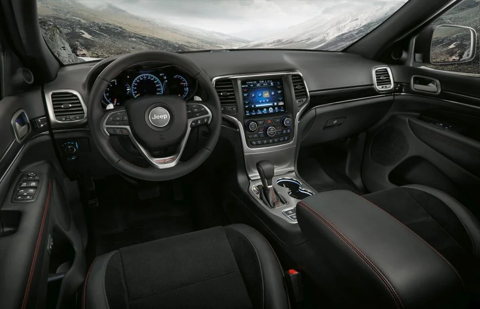 Jeep Grand Cherokee 3.0 V6 EcoDiesel (240 Hp) 4x4 Automatic2017 - 2019 thumbnail 3