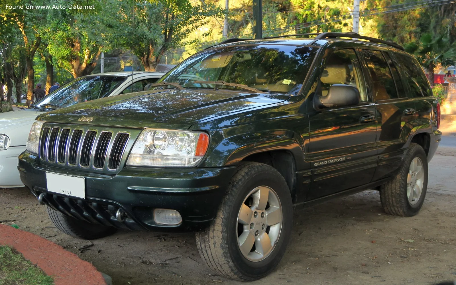 Jeep Grand Cherokee 2.7 CRD (163 Hp) 4x4 Automatic2002 - 2003 thumbnail 3