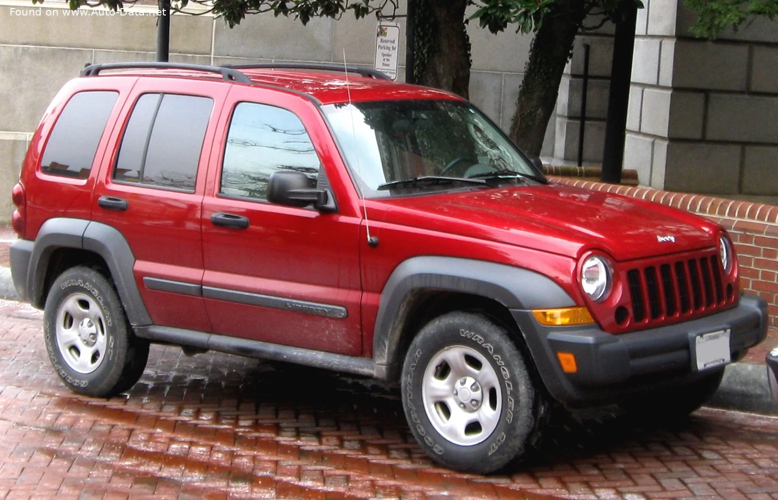 Jeep Liberty 2.4 16V (150 Hp)2005 - 2006 thumbnail 5