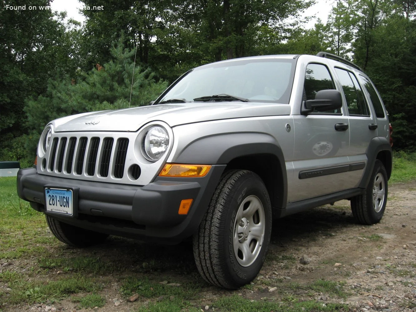 Jeep Liberty 2.4 16V (150 Hp)2005 - 2006 thumbnail 10