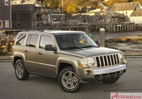 Jeep Patriot 2.4 i 16V (174 Hp)2007 - 2016 thumbnail 7