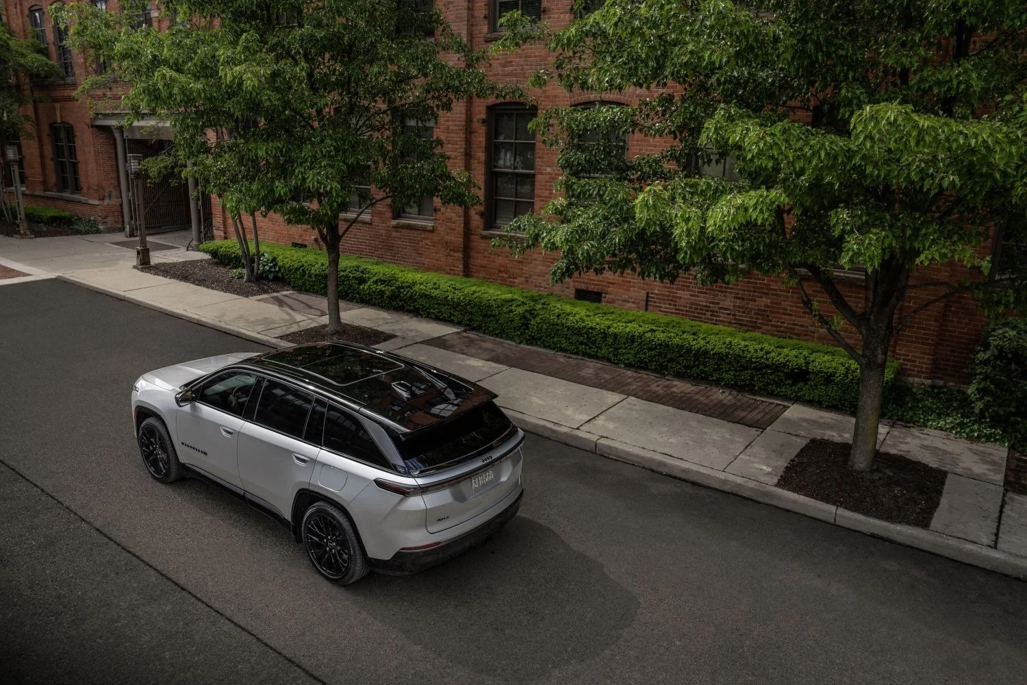 Jeep Wagoneer S 100.5 kWh (500 Hp) 4WD Electric2025 - thumbnail 13