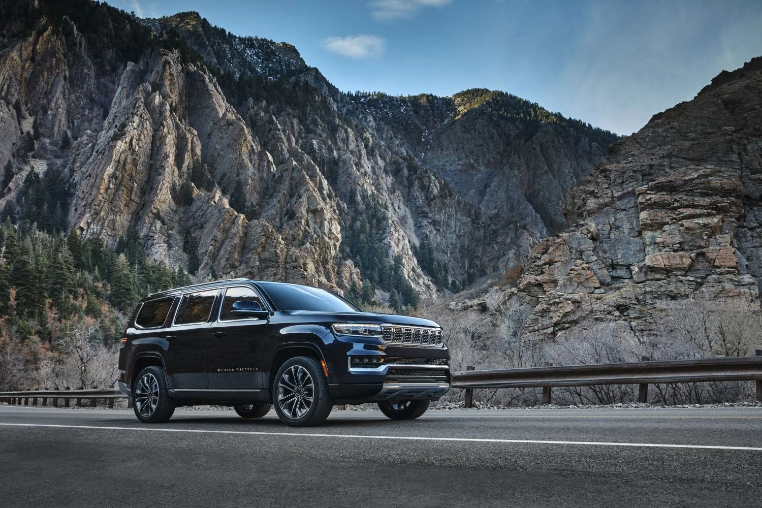 Jeep Wagoneer 3.0 High Output (510 Hp) 4WD TorqueFlite2022 - 2024 thumbnail 17