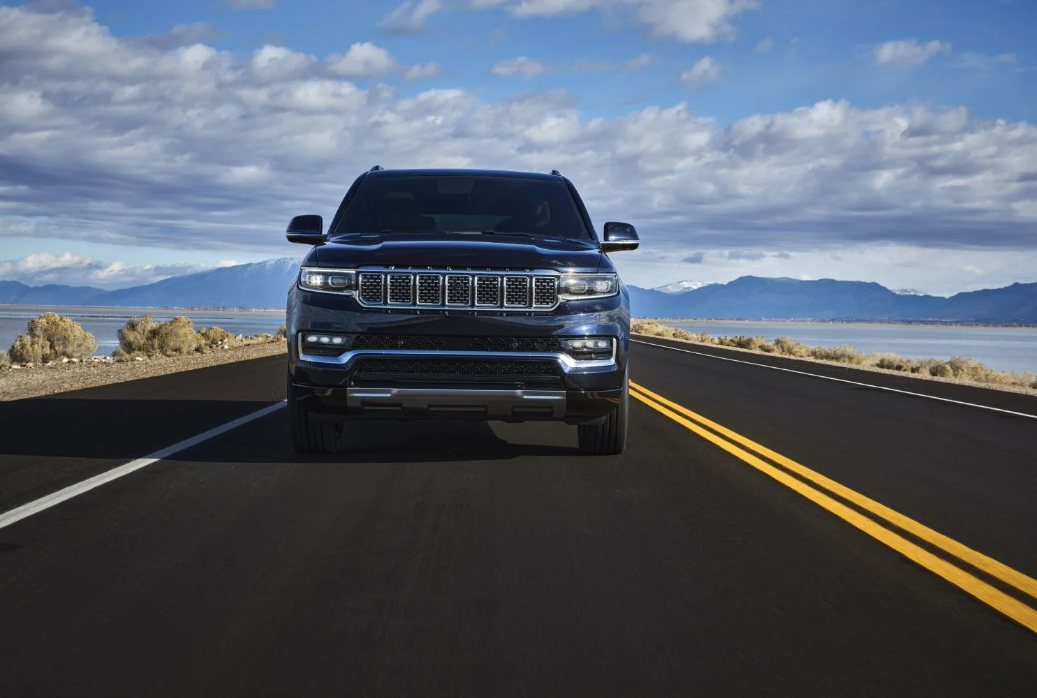 Jeep Wagoneer 3.0 High Output (510 Hp) 4WD TorqueFlite2022 - 2024 thumbnail 5