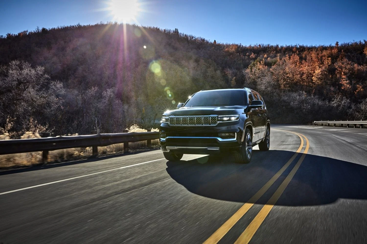Jeep Wagoneer 3.0 High Output (510 Hp) 4WD TorqueFlite2022 - 2024 thumbnail 8