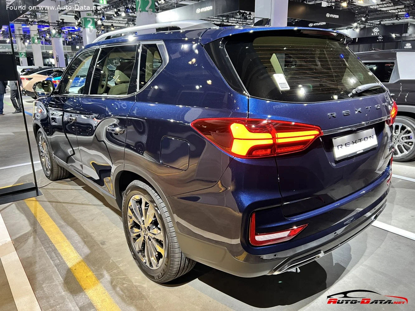 KGM Rexton 2.2 e-XDi (202 Hp) 4WD Automatic 5 Seat2023 - thumbnail 4