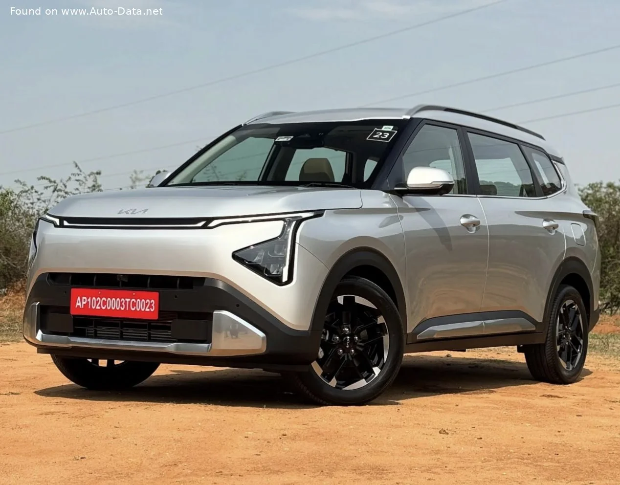 Kia Carens 1.5L CRDi VGT (116 Hp)2025 - - 1
