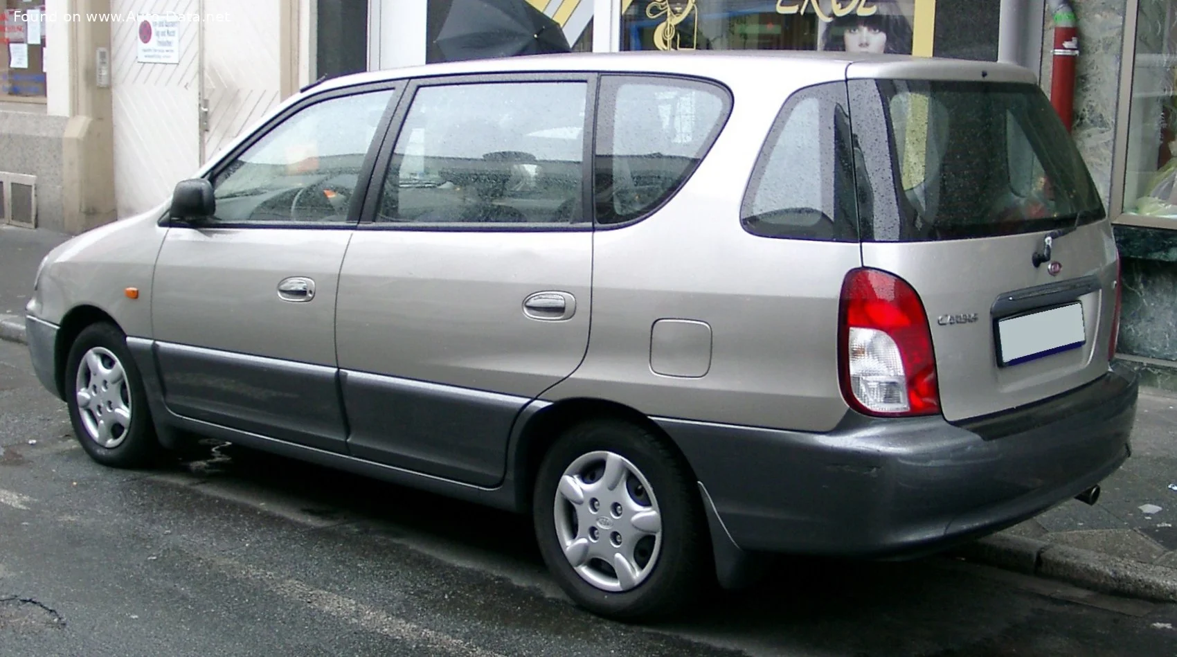 Kia Carens 1.6 i 16V (105 Hp)2002 - 2006 thumbnail 4