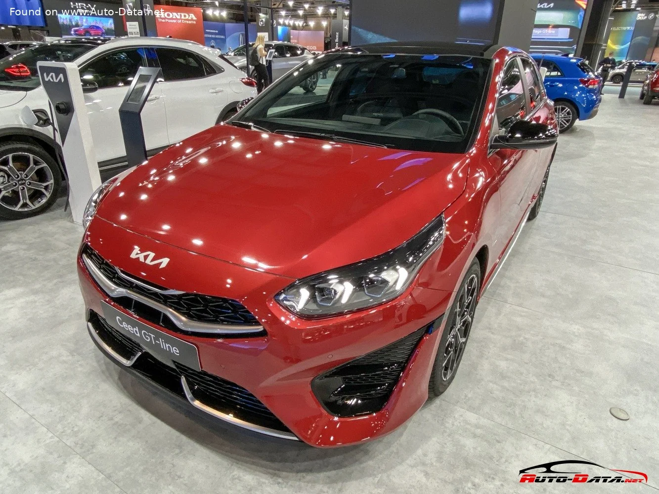 Kia Cee'd 1.0 T-GDI (100 Hp)2021 - 2024 - 1
