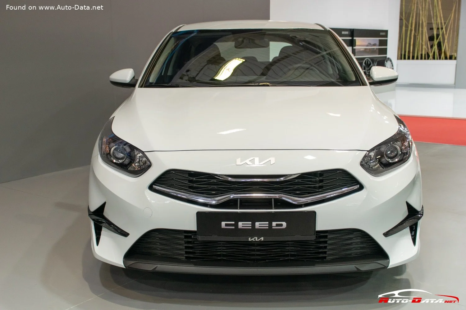 Kia Cee'd 1.0 T-GDI (100 Hp)2021 - 2024 thumbnail 14
