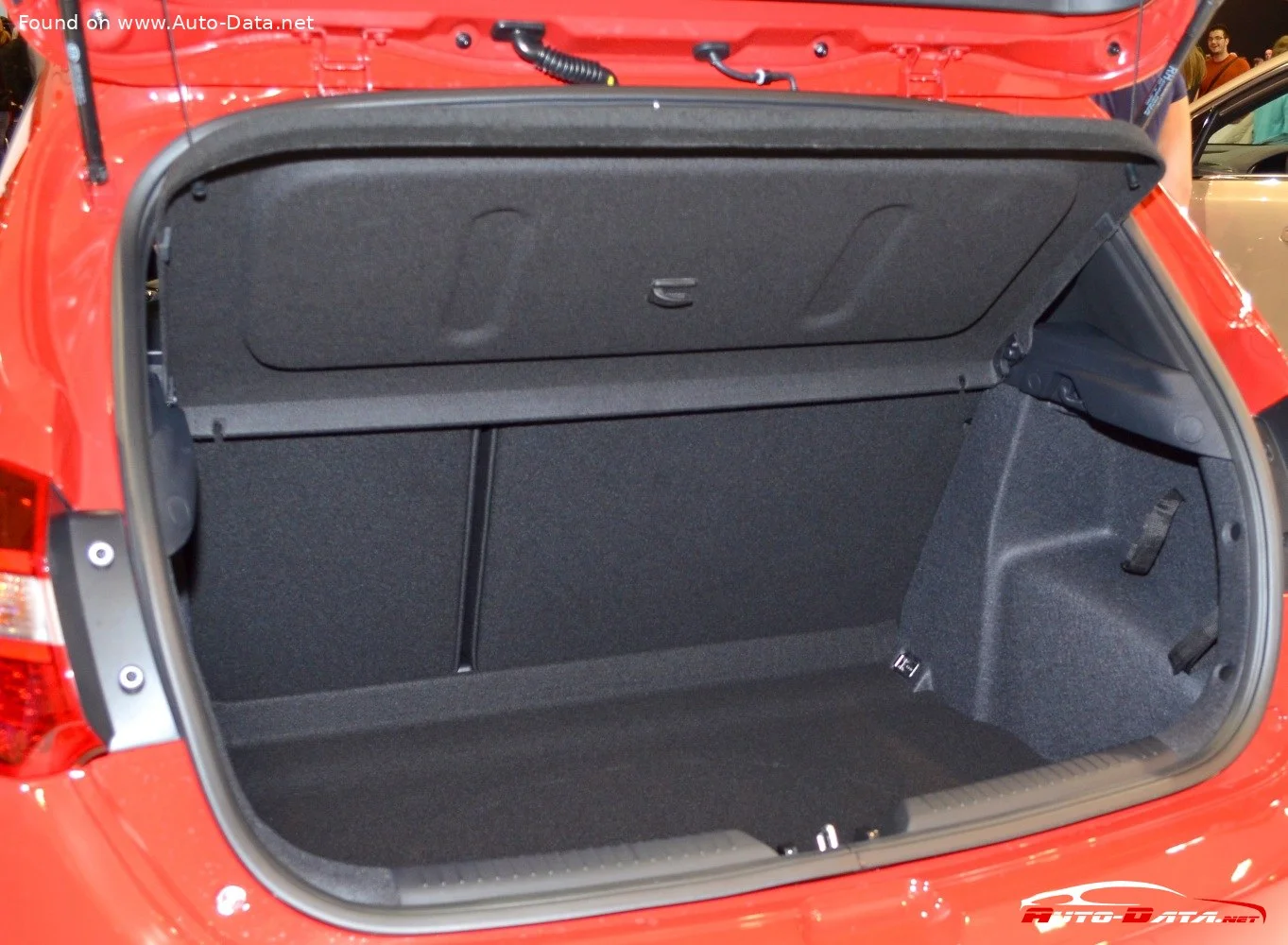 Kia Cee'd 1.0 T-GDI (100 Hp) ISG2015 - 2018 thumbnail 6