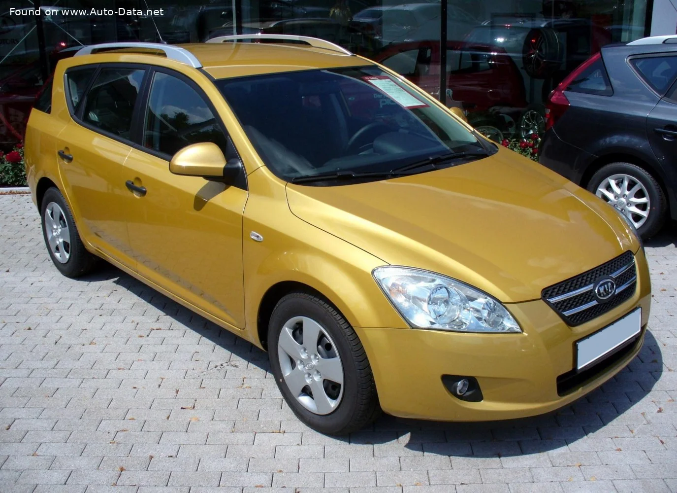 Kia Cee'd 1.4 CVVT (109 Hp)2007 - 2009 thumbnail 3