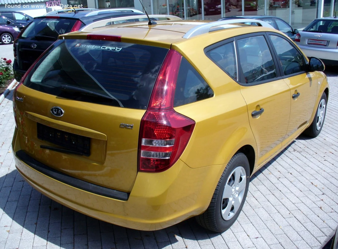 Kia Cee'd 1.4 CVVT (109 Hp)2007 - 2009 thumbnail 4