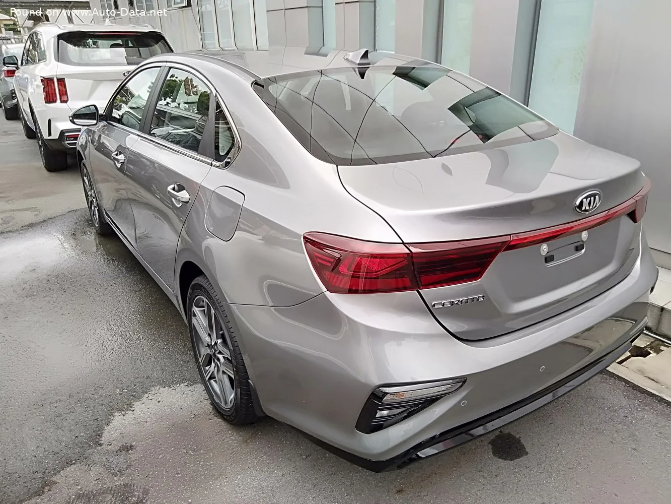 Kia Cerato 2.0 MPI (152 Hp)2018 - 2021 thumbnail 2