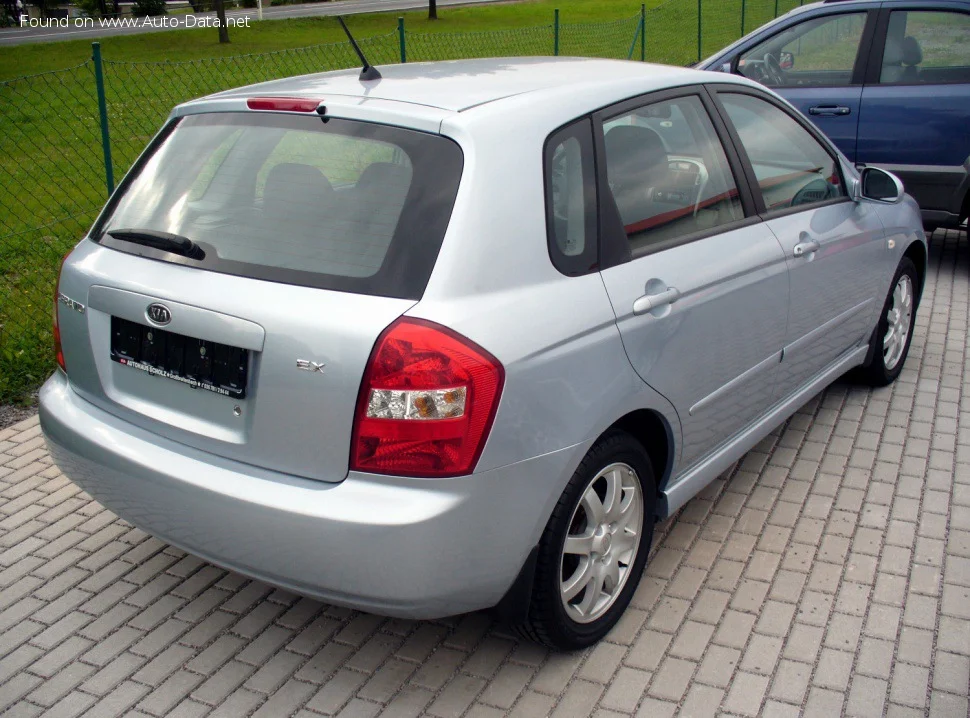 Kia Cerato 1.5 CRDi (102 Hp)2005 - 2006 thumbnail 2