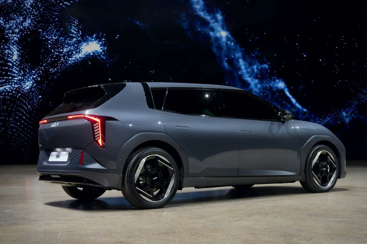 Kia EV4 58.3 kWh (204 Hp) Standard Range2025 - thumbnail 9