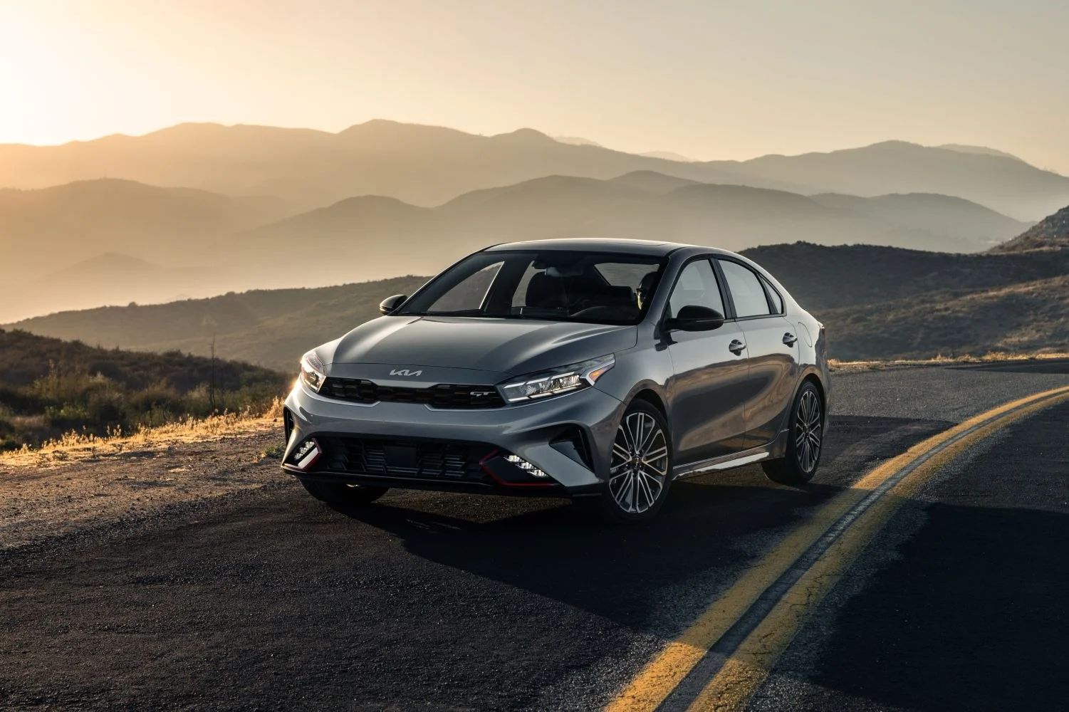 Kia Forte 1.6 GDI (201 Hp)2021 - thumbnail 2