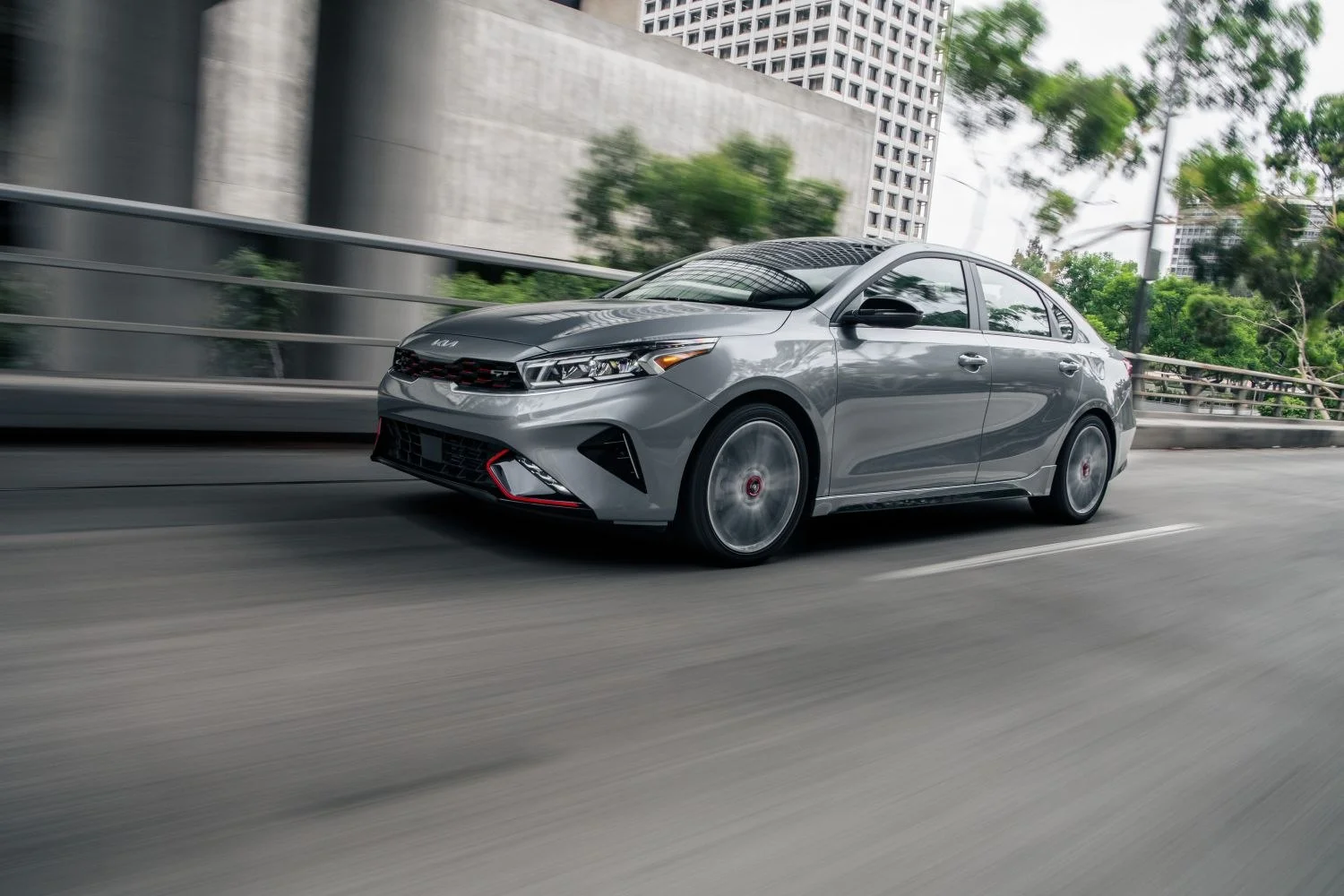 Kia Forte 1.6 GDI (201 Hp)2021 - thumbnail 8